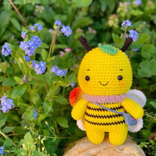 Crochet Bee Pattern: Easy Amigurumi Bee Tutorial With Photos